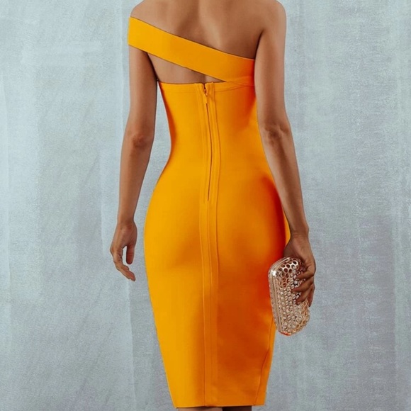 One Shoulder Split Thigh Dress - Picture 2 of 4